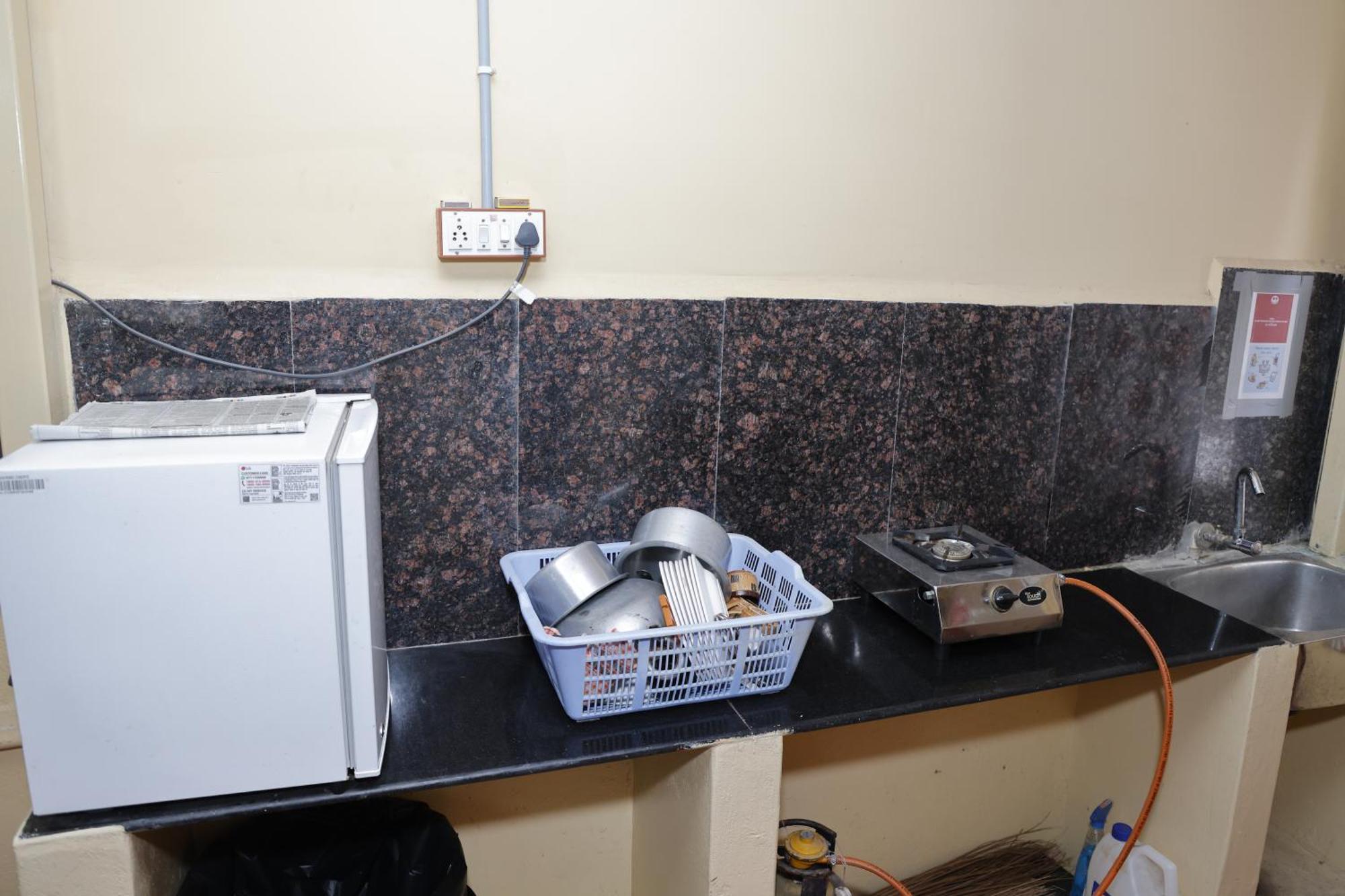 3 Bhk Non-Ac For 4 To 10 Guests For Families Apartman Haidarábád Kültér fotó